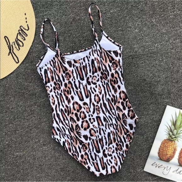 343 Cheetah print Monokini - Picture 6 of 7